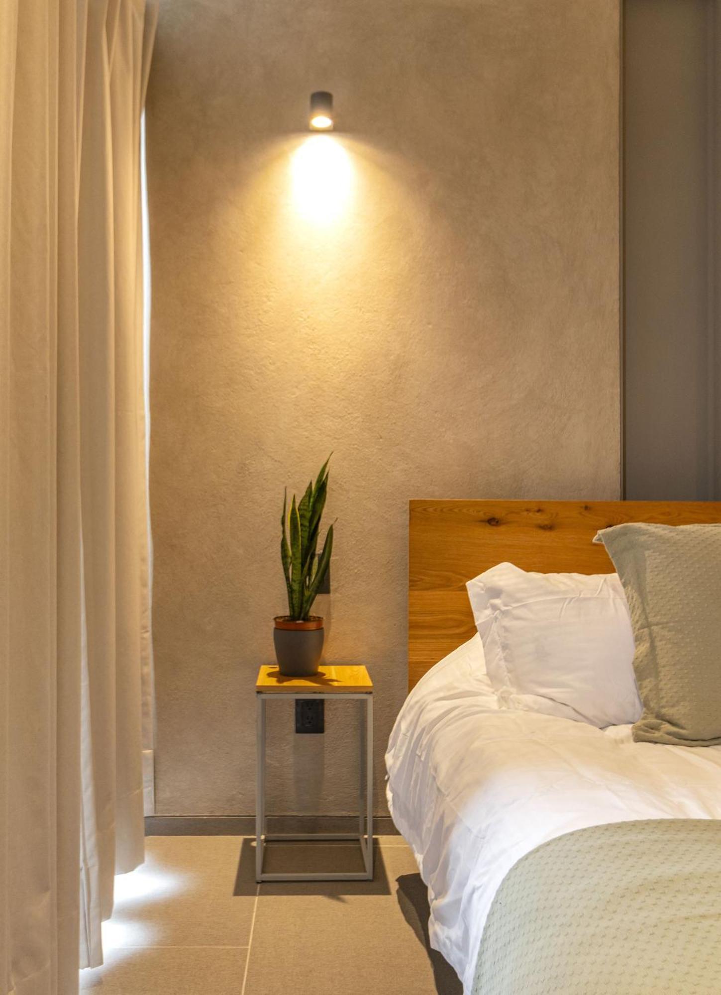 Departamentos Y Suites Indigo Querétaro Eksteriør bilde