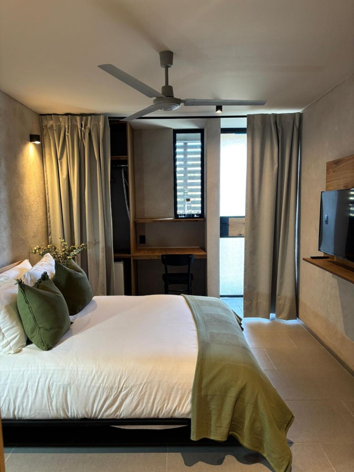 Departamentos Y Suites Indigo Querétaro Eksteriør bilde