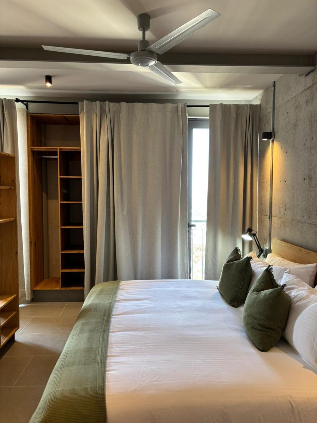 Departamentos Y Suites Indigo Querétaro Eksteriør bilde