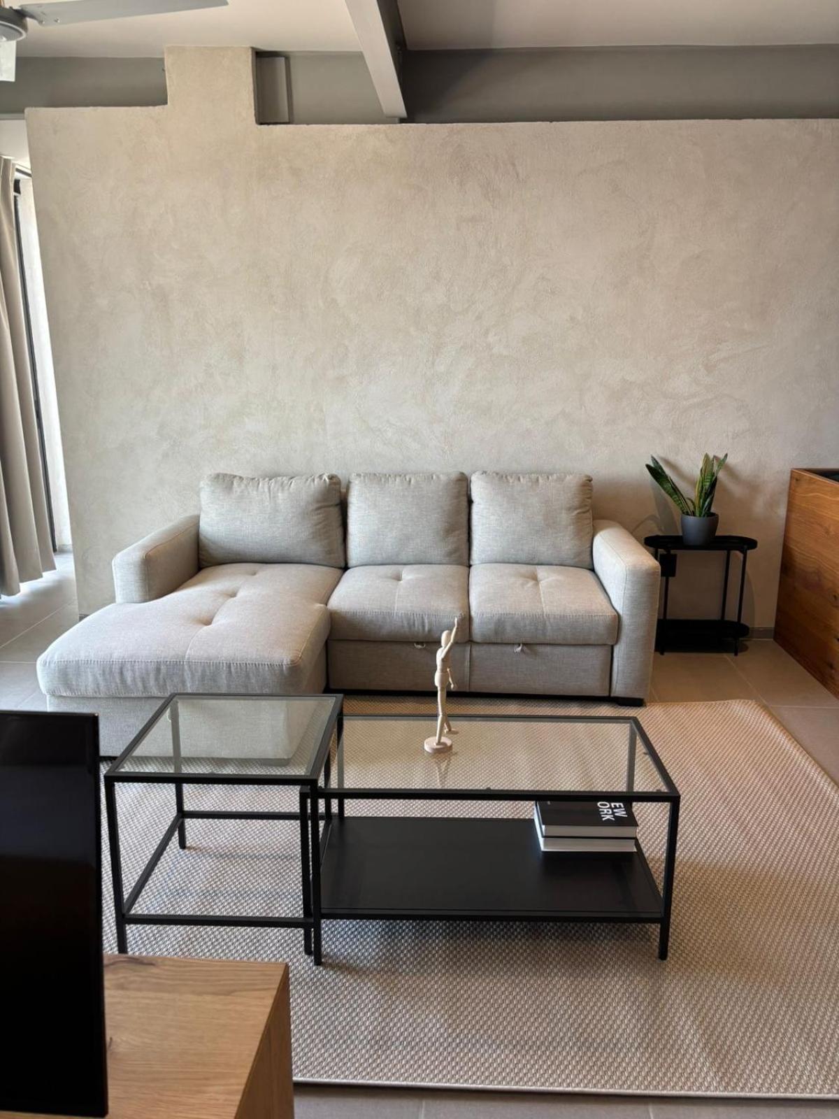 Departamentos Y Suites Indigo Querétaro Eksteriør bilde